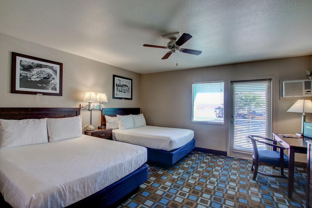 The Nautical Beachfront Resort Lake Havasu City Exterior foto
