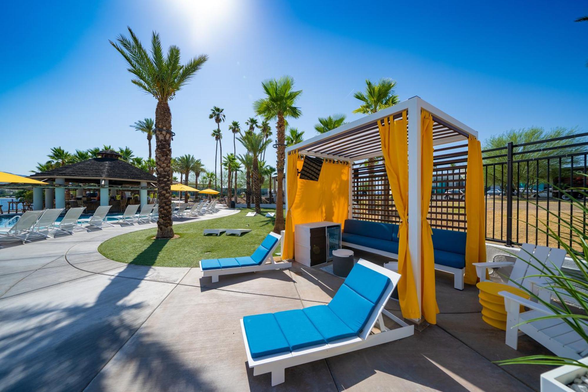 The Nautical Beachfront Resort Lake Havasu City Exterior foto