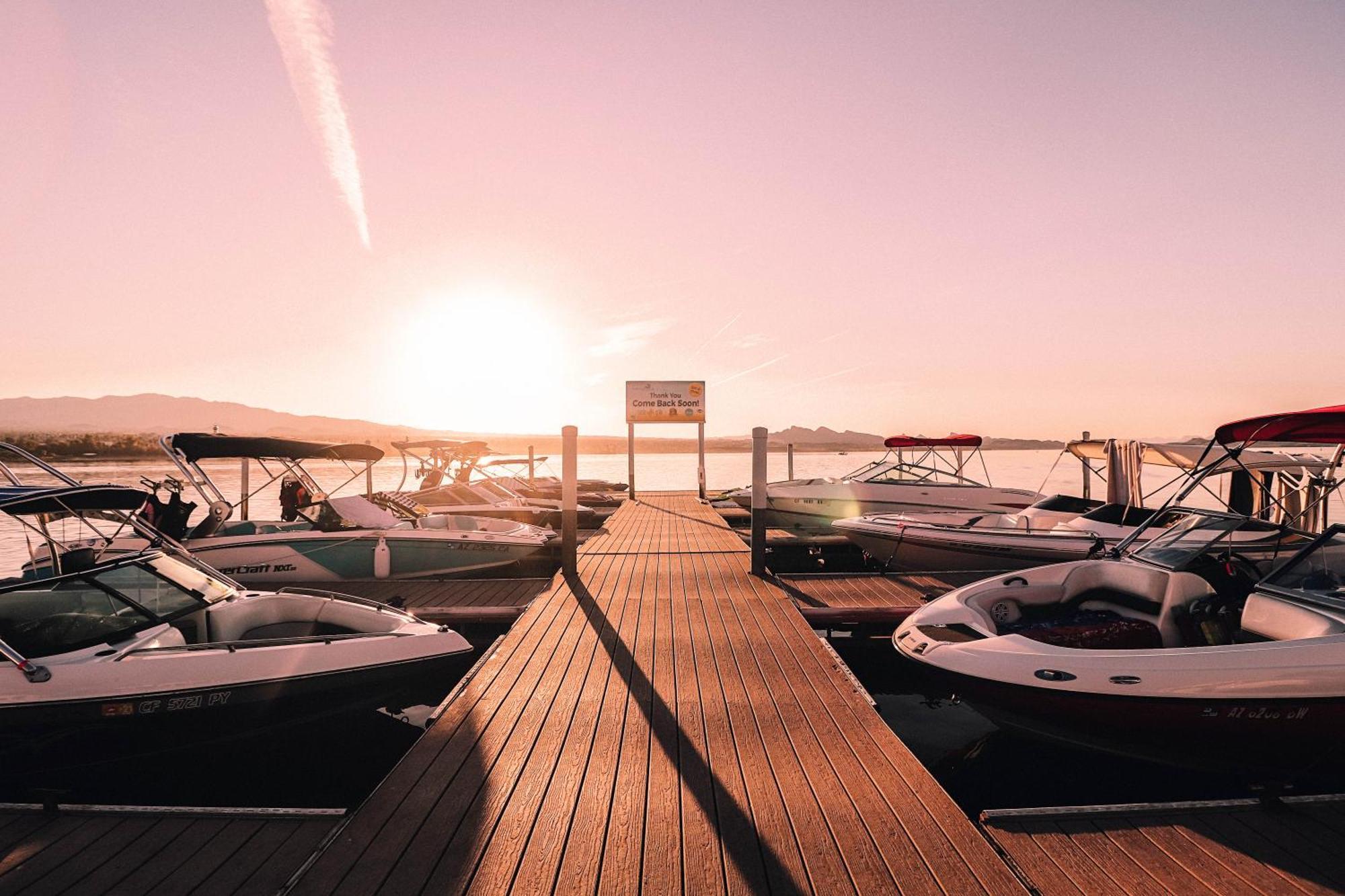 The Nautical Beachfront Resort Lake Havasu City Exterior foto
