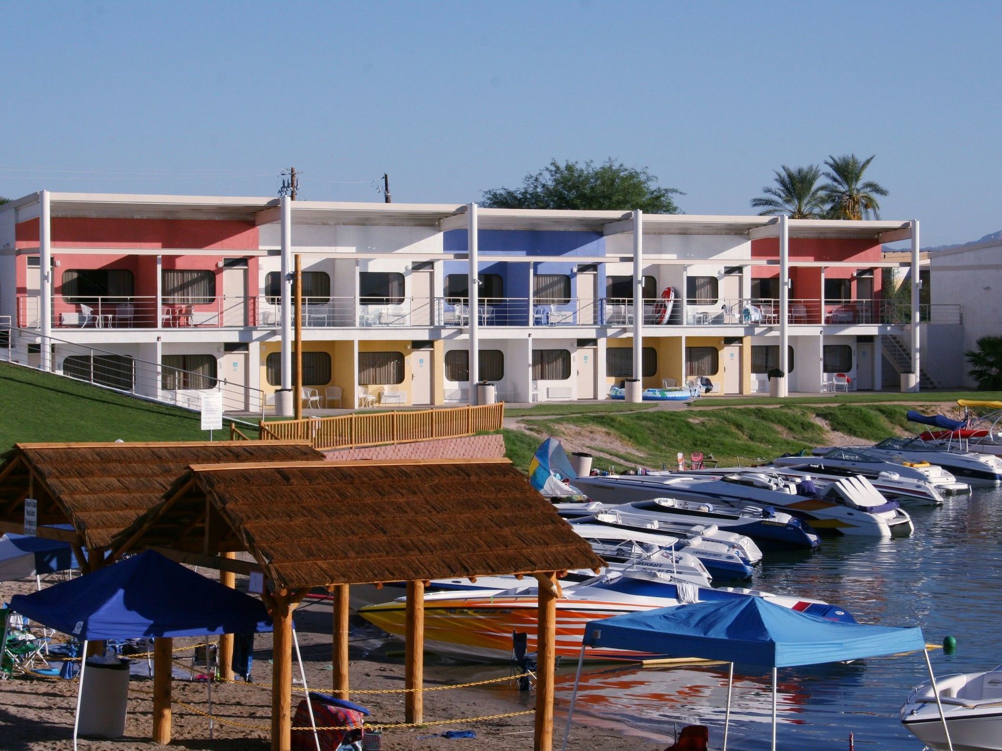 The Nautical Beachfront Resort Lake Havasu City Exterior foto